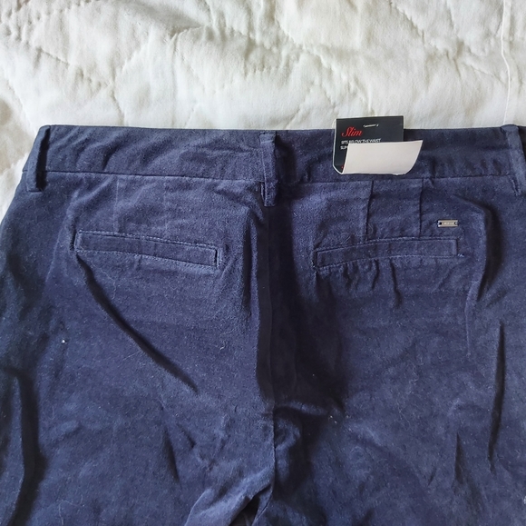 NWT Tommy Hilfiger Cropped Velvet Pants - Picture 3 of 6